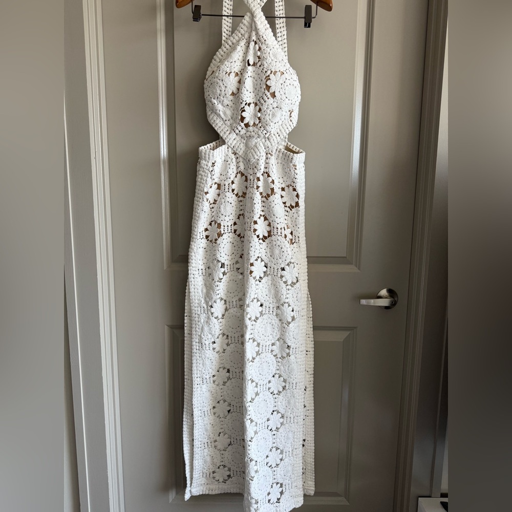 Elie Saab White Crochet One-Shoulder Cutout Gown - Picture 15 of 16